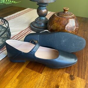 Elegant Black Mary Jane Ballet Flats